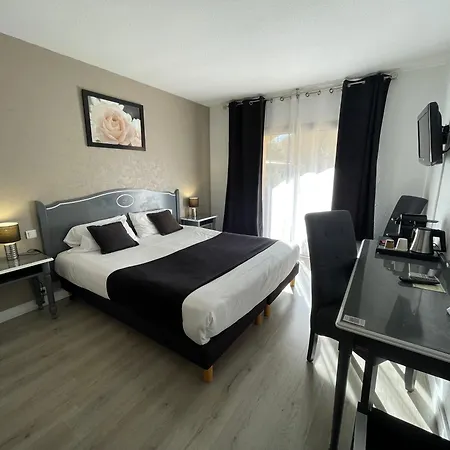 Le Floreal Hotel 3*